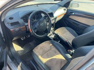 DESPIECE OPEL ASTRA H RANCHERA FAMILIAR 1.9 CDTI