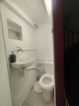 Local comercial en alquiler en El Raval en Barcelona