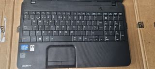 Portátil Toshiba Satellite Pro C850-1M7 i3