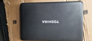 Portátil Toshiba Satellite Pro C850-1M7 i3