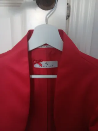 Chaqueta corta Sonia Peña roja