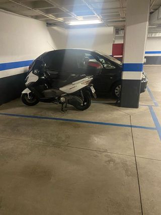 Garaje en venta en Centro Urbano en Estepona