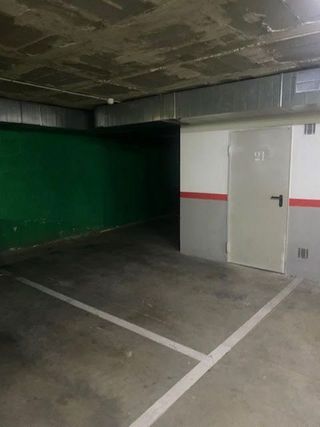 Garaje en venta en Centre en Sabadell