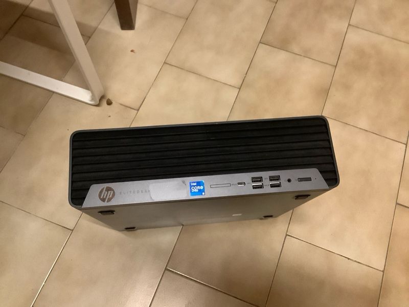 HP EliteDesk 800 G8 SFF PC afbeelding 2