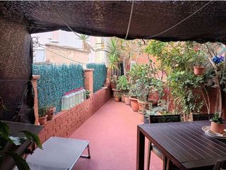 Edificio en venta en Sants en Barcelona