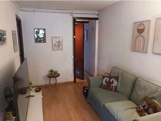 Edificio en venta en Sants en Barcelona