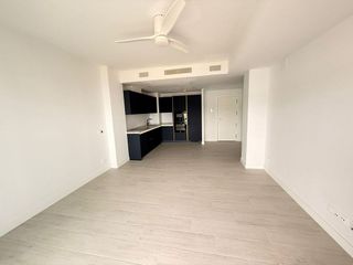 Piso en alquiler en Centro Urbano en Estepona