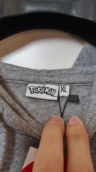 Felpa Pokemon Charizard taglia XL nuova