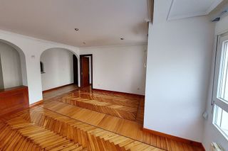 Piso en alquiler en Numancia - San Fernando en Santander