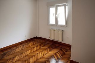 Piso en alquiler en Numancia - San Fernando en Santander