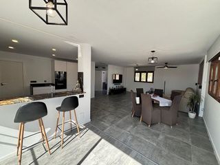 Chalet en alquiler en Los Girasoles en San Vicente del Raspeig/Sant Vicent del Raspeig