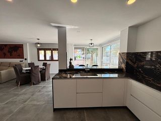 Chalet en alquiler en Los Girasoles en San Vicente del Raspeig/Sant Vicent del Raspeig