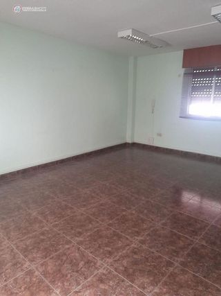 Oficina en alquiler en Villacerrada - Centro en Albacete
