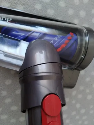 Spazzola conica Dyson V12, per divani imbottiti