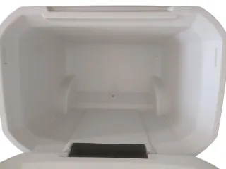 Nevera Coleman Xtreme Marine blanca 47L con Ruedas