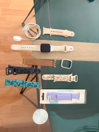 Apple Watch Series 6 40mm Dorado + Accesorios