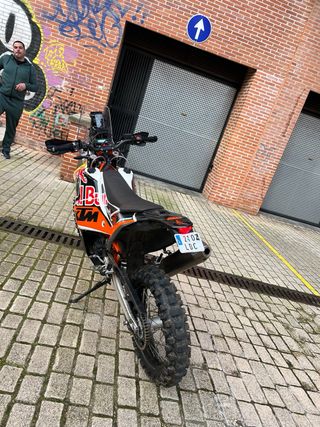 KTM 690 Enduro Rally Moto