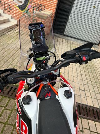 KTM 690 Enduro Rally Moto