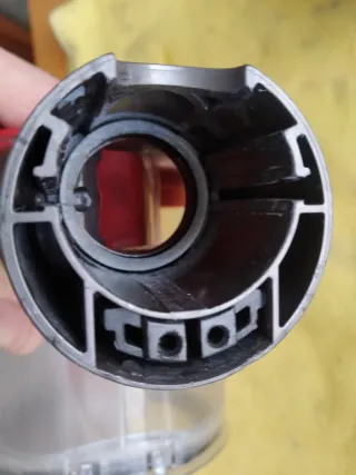 Cubo contenitore Dyson V8 e V7