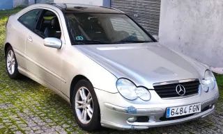 Mercedes-Benz Clase C 2003