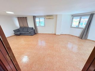 Local comercial en venta en Tres Olivos - La Piedad en Talavera de la Reina