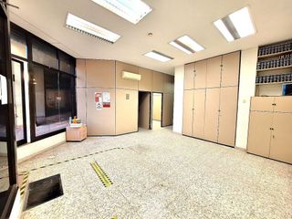 Local comercial en venta en Martorell