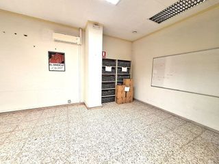 Local comercial en venta en Martorell