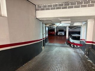 Garaje en venta en Centre en Rubí