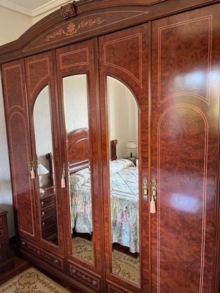 Habitación completa. Cama Mesillas Armario Tocador