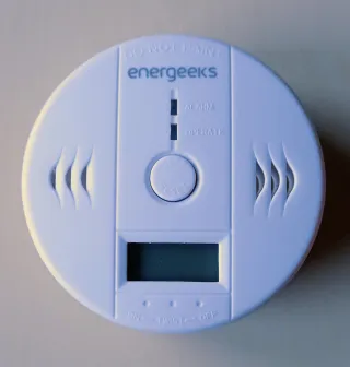 Detector de monóxido de carbono (CO) Energeeks