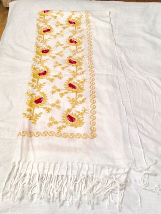 foulard/bufanda estampada. COMUNIONES.29,56€ UNIDA