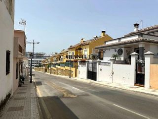 Solar en venta en Zona Norte en Estepona