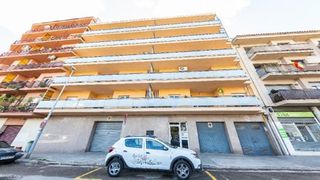 Garaje en venta en Eixample - Sant Oleguer en Sabadell