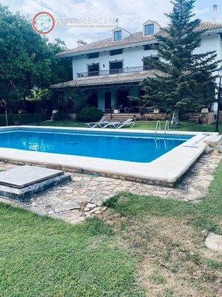 Casa en venta en Villacerrada - Centro en Albacete