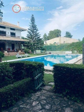 Casa en venta en Villacerrada - Centro en Albacete