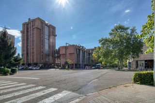 Piso en venta en Huerta del Rey en Valladolid