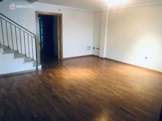 Casa adosada en venta en Hermanos Falcó - Sepulcro Bolera en Albacete