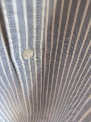 Camisa de rayas azul y blanca Alvaro Moreno