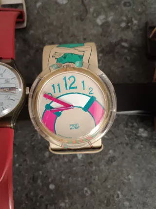 Relojes marca CASIO i SWATCH