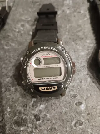 Relojes marca CASIO i SWATCH