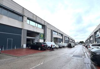Nave industrial en alquiler en Valdepelayo - Montepinos - Arroyo Culebro en Leganés