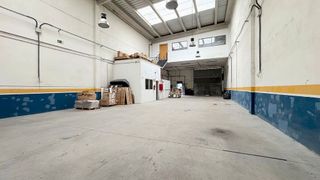 Nave industrial en alquiler en Valdepelayo - Montepinos - Arroyo Culebro en Leganés
