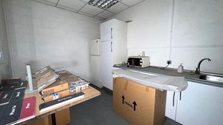 Nave industrial en alquiler en Valdepelayo - Montepinos - Arroyo Culebro en Leganés