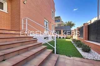 Chalet en alquiler en Peñagrande en Madrid