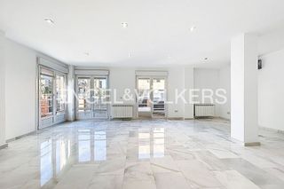 Chalet en alquiler en Peñagrande en Madrid