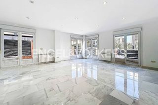 Chalet en alquiler en Peñagrande en Madrid