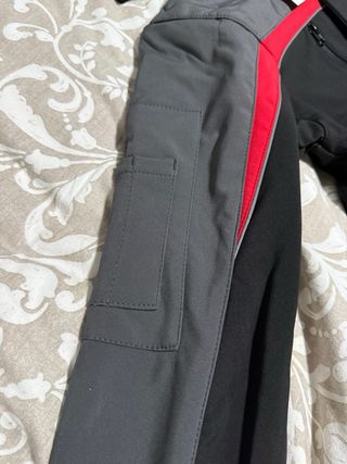 Chaqueta Impermeable Mader