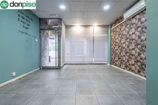 Local comercial en venta en Las Tres Cruces en Armilla