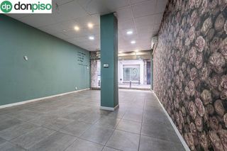 Local comercial en venta en Las Tres Cruces en Armilla