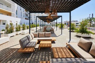 Piso en alquiler en Montequinto en Dos Hermanas